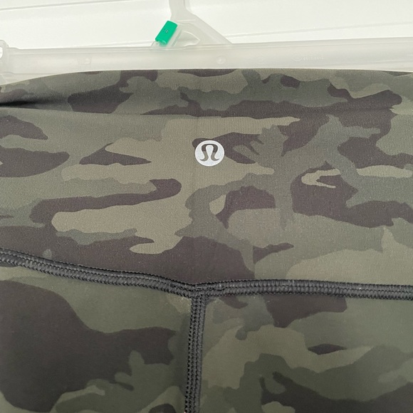 Lululemon Cameo Leggings - Picture 4 of 4
